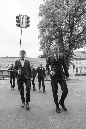 079-hochzeit-leonie-sebastian-set-boyz-only-0484