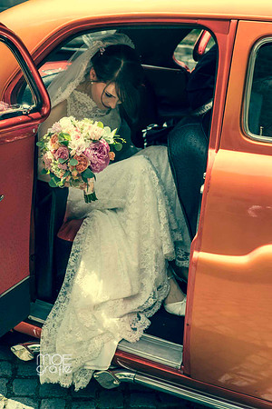 067-hochzeit-alex-chrischi-autofahrt-0312