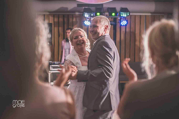100-hochzeit-daniela-matthias-Hochzeitstanz-061