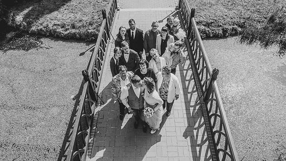 055-hochzeit-julia-robert-gruppenbild Drohne-015