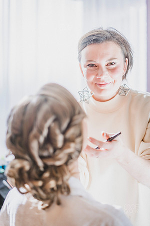 122-wedding-styled-westin-berlin-getting ready Braut-018