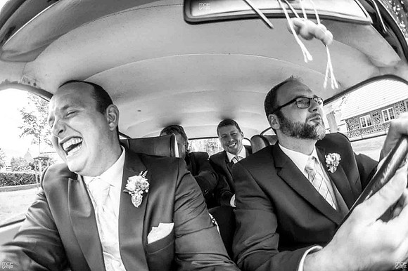 096-hochzeit-susanne-christian-Autofahrt Trabbi-0105