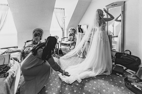 081-hochzeit-miriam-phillip-getting ready Braut-0404