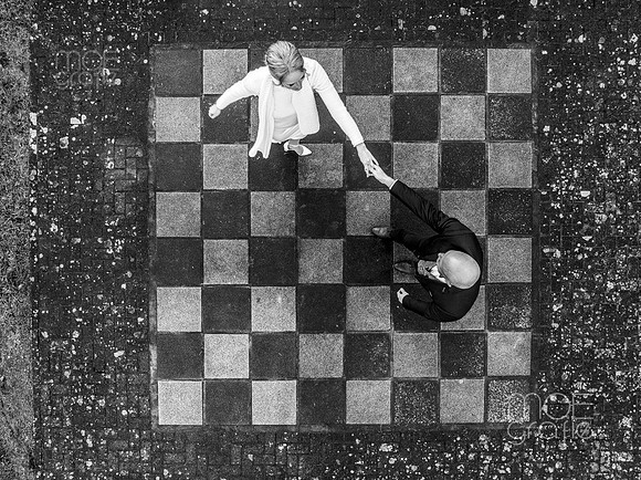 130-susanne-kai-set-chess-0217